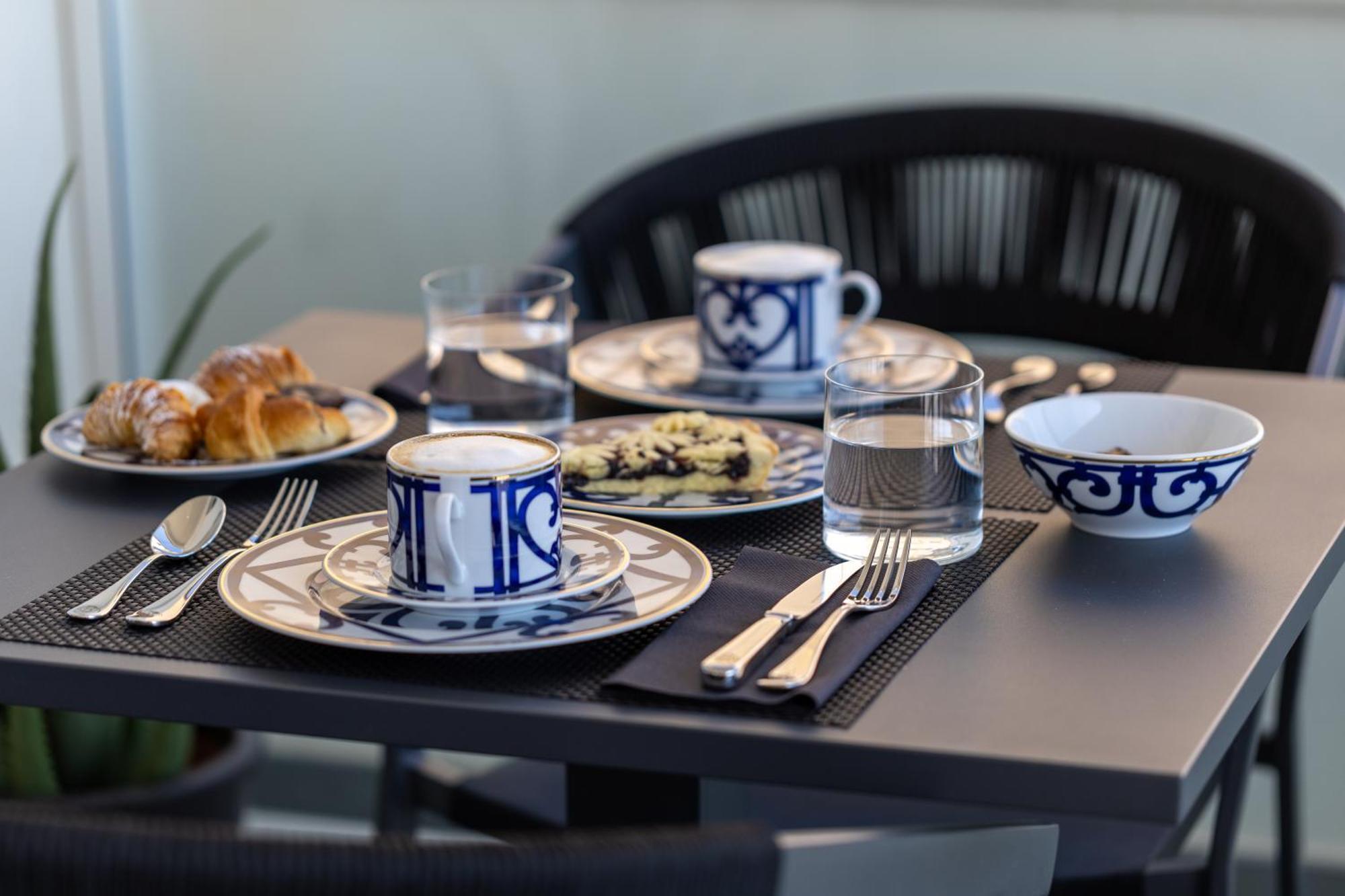 Bluonly Boutique B&B Vasto Bagian luar foto